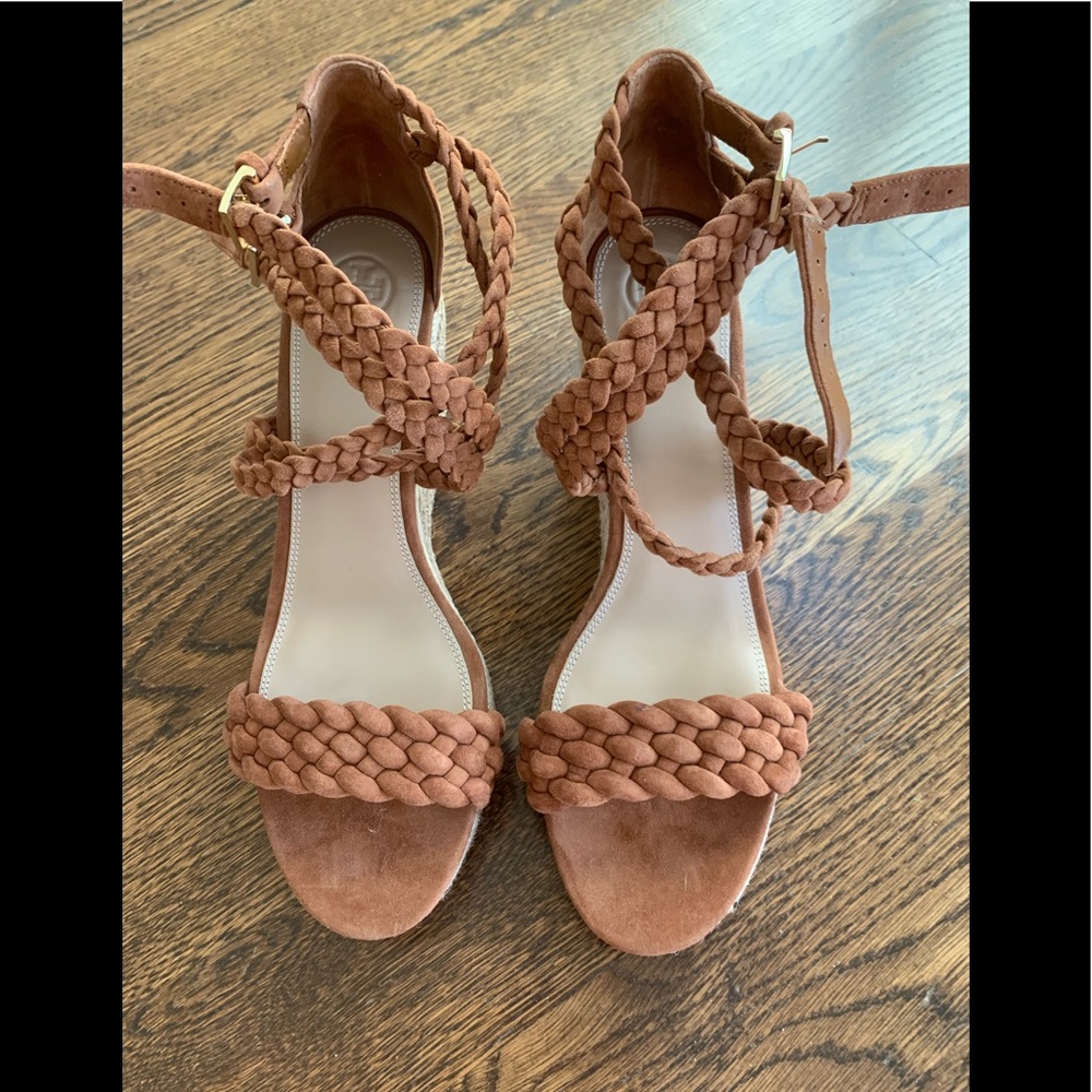 NWOT⭐️ Tory Burch Bailey wedge sandal. Size 10.